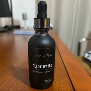 Sakara Detox Water Drops Chlorophyll 2oz